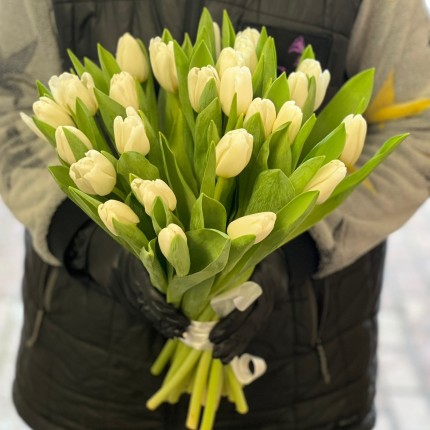 Букеты белых тюльпанов на 8 марта - купить с доставкой в по Рошалю